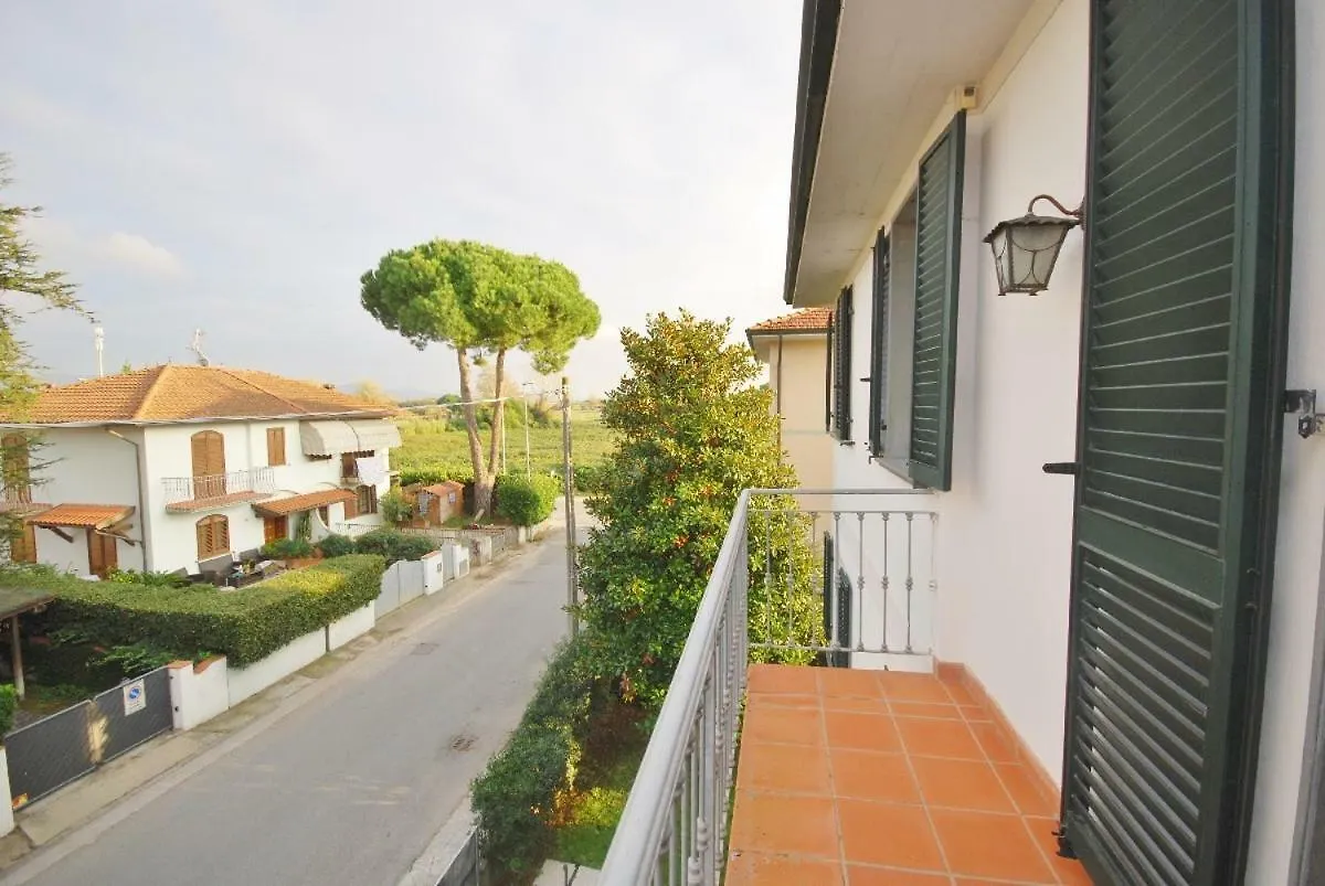 Raffinato Attico Vicino Al Mare Con Solarium Lido Di Camaiore Ιταλία