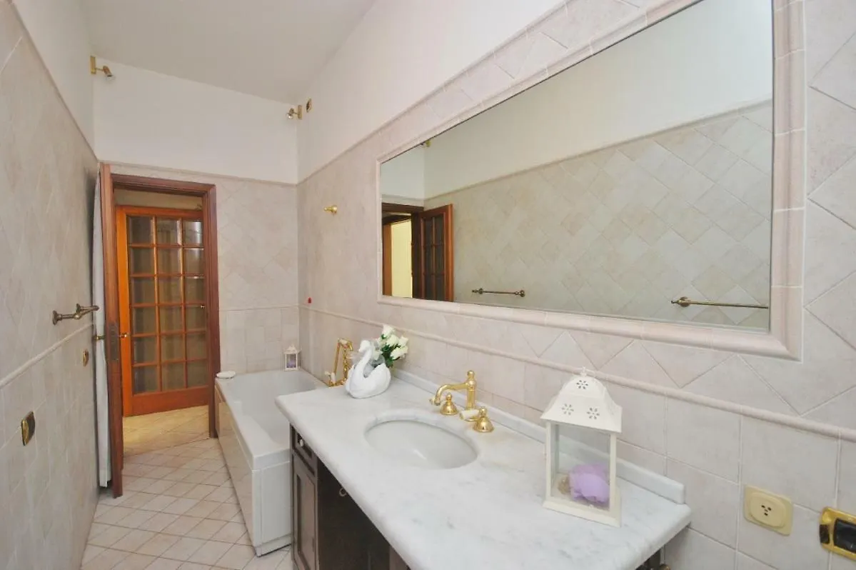 Διαμέρισμα Raffinato Attico Vicino Al Mare Con Solarium Lido Di Camaiore