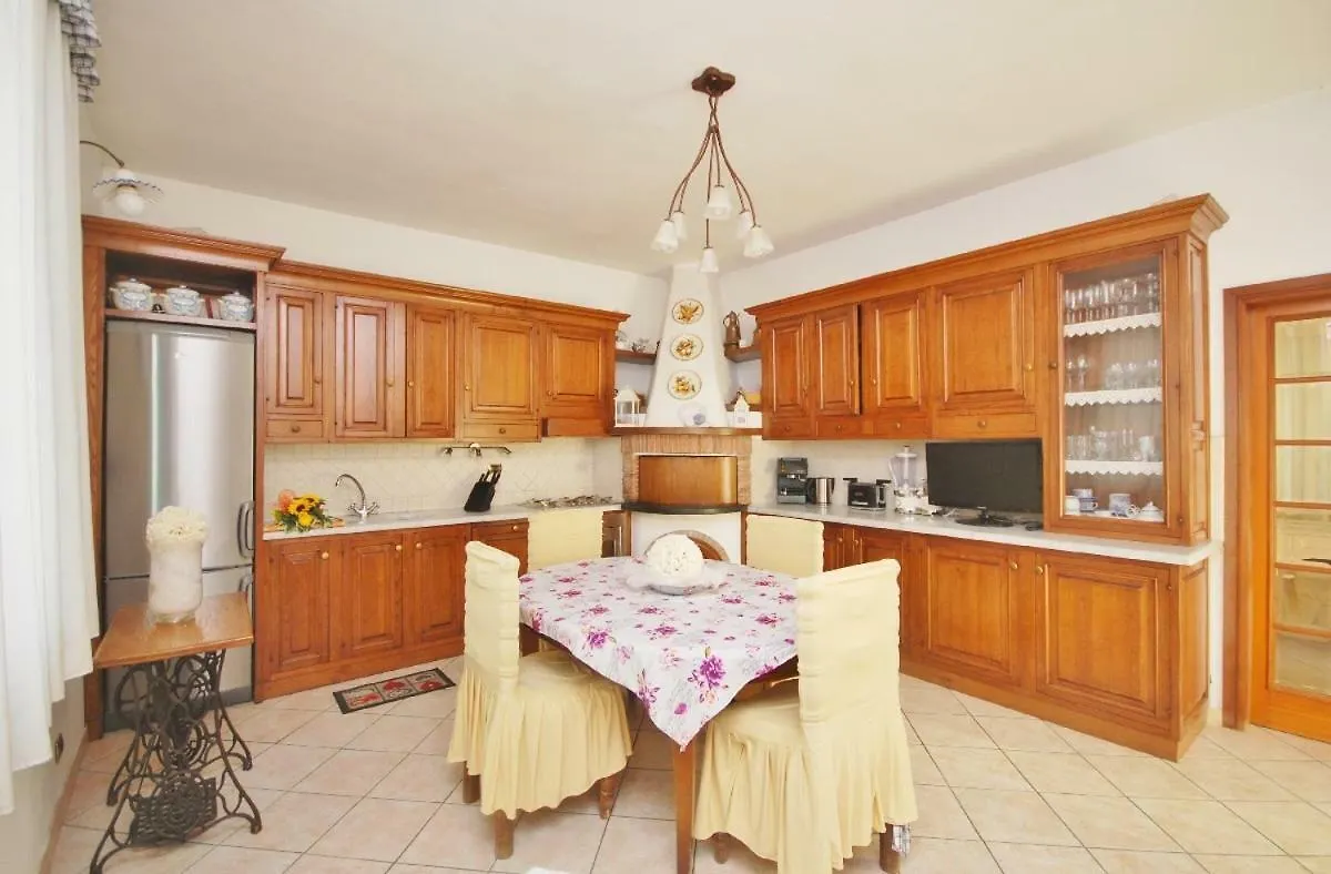Raffinato Attico Vicino Al Mare Con Solarium Lido Di Camaiore İtalya